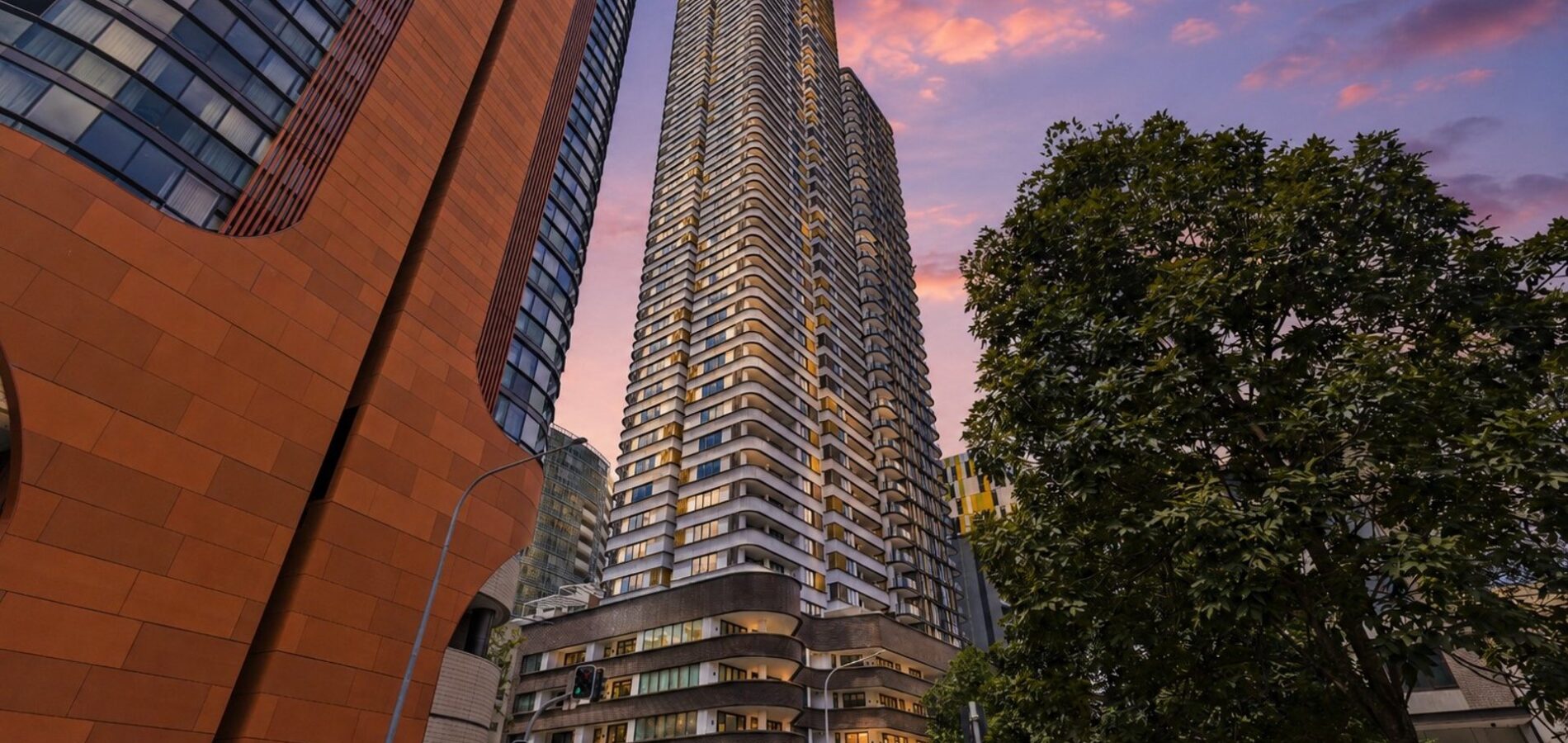 2702/20 Parkes Street, Harris Park