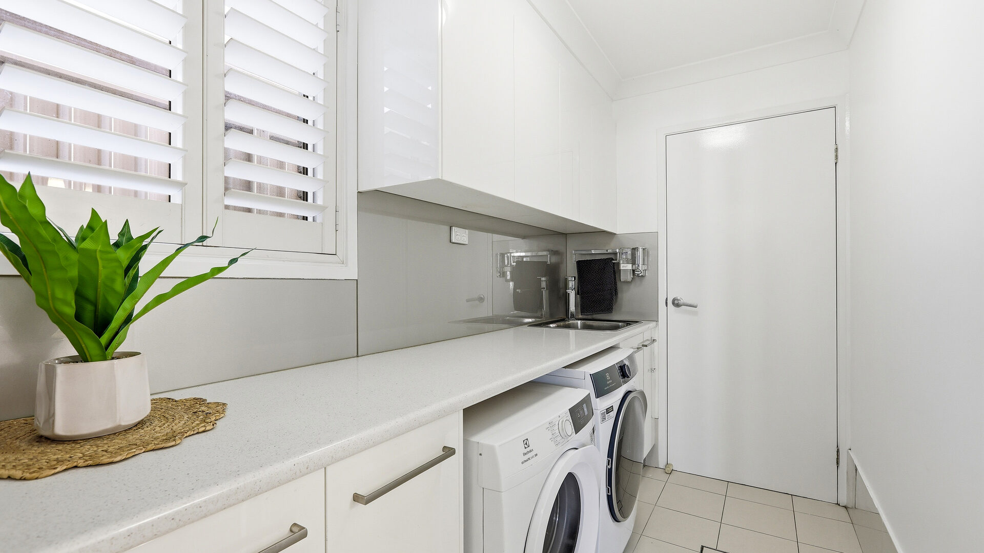 For Sale - 3 Guernsey Way - New Property in Stanhope Gardens - Real Estate by Paul Land