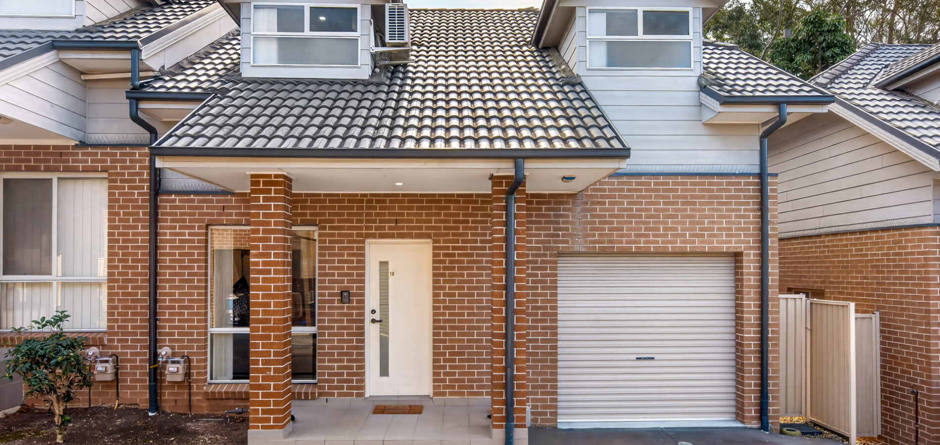 10/11 Carinya Road, Girraween