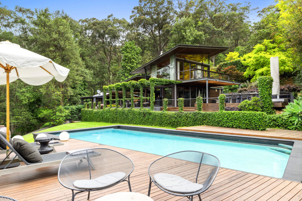 For Sale - 83 Serpentine Lane - New Property in Bowen Mountain - Real Estate by Greg Vincent
