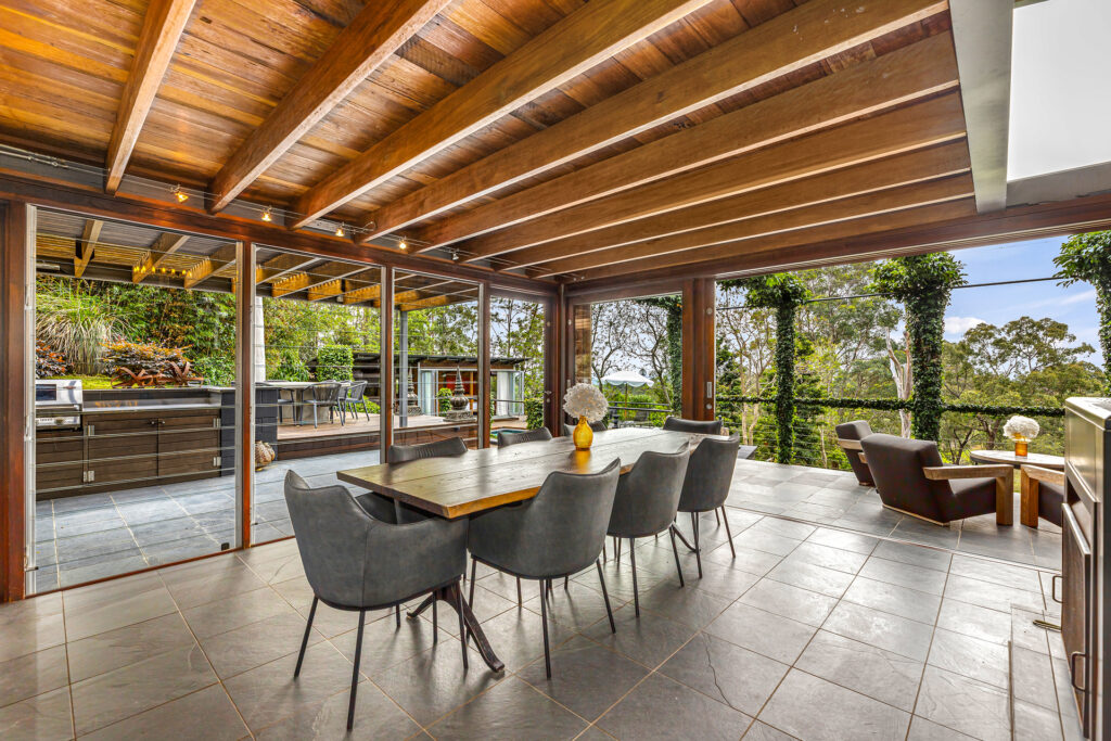 For Sale - 83 Serpentine Lane - New Property in Bowen Mountain - Real Estate by Greg Vincent