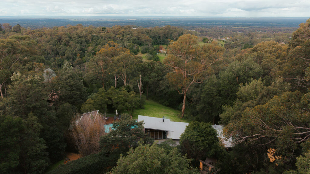For Sale - 83 Serpentine Lane - New Property in Bowen Mountain - Real Estate by Greg Vincent