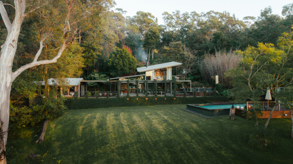 For Sale - 83 Serpentine Lane - New Property in Bowen Mountain - Real Estate by Greg Vincent