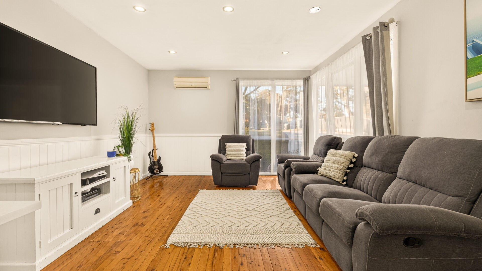 For Sale - 30 Limpopo Crescent - New Property in Seven Hills - Real Estate by Monique Layoun