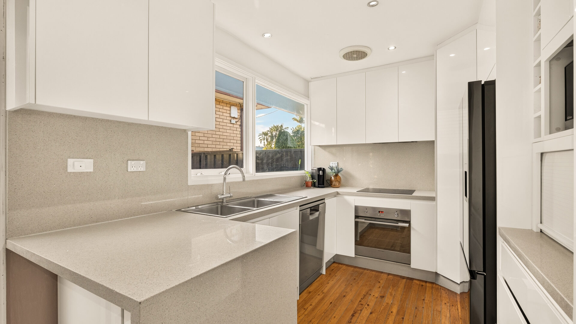 For Sale - 30 Limpopo Crescent - New Property in Seven Hills - Real Estate by Monique Layoun