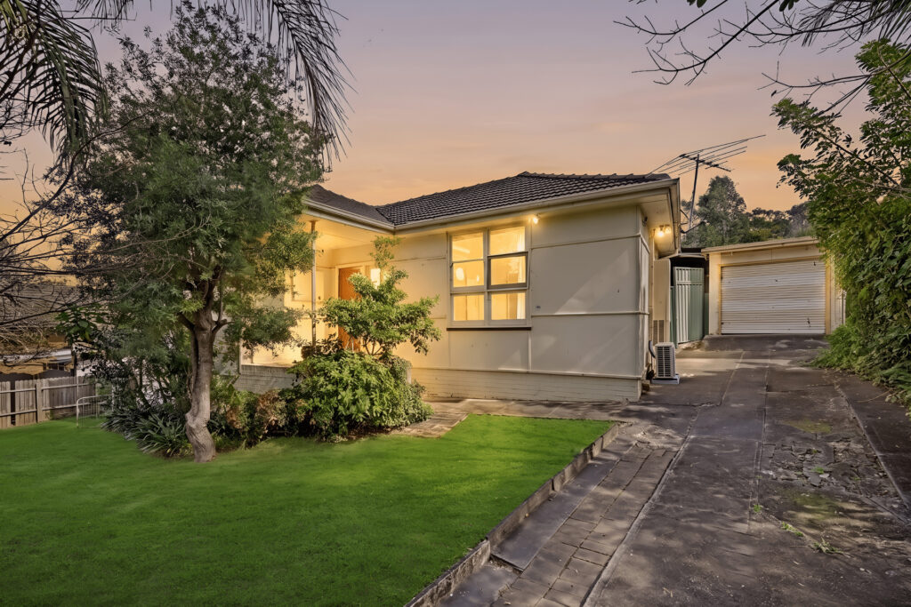 Sold - 10 Croxon Crescent - New Property in Lalor Park - Real Estate by Peter Sutherland