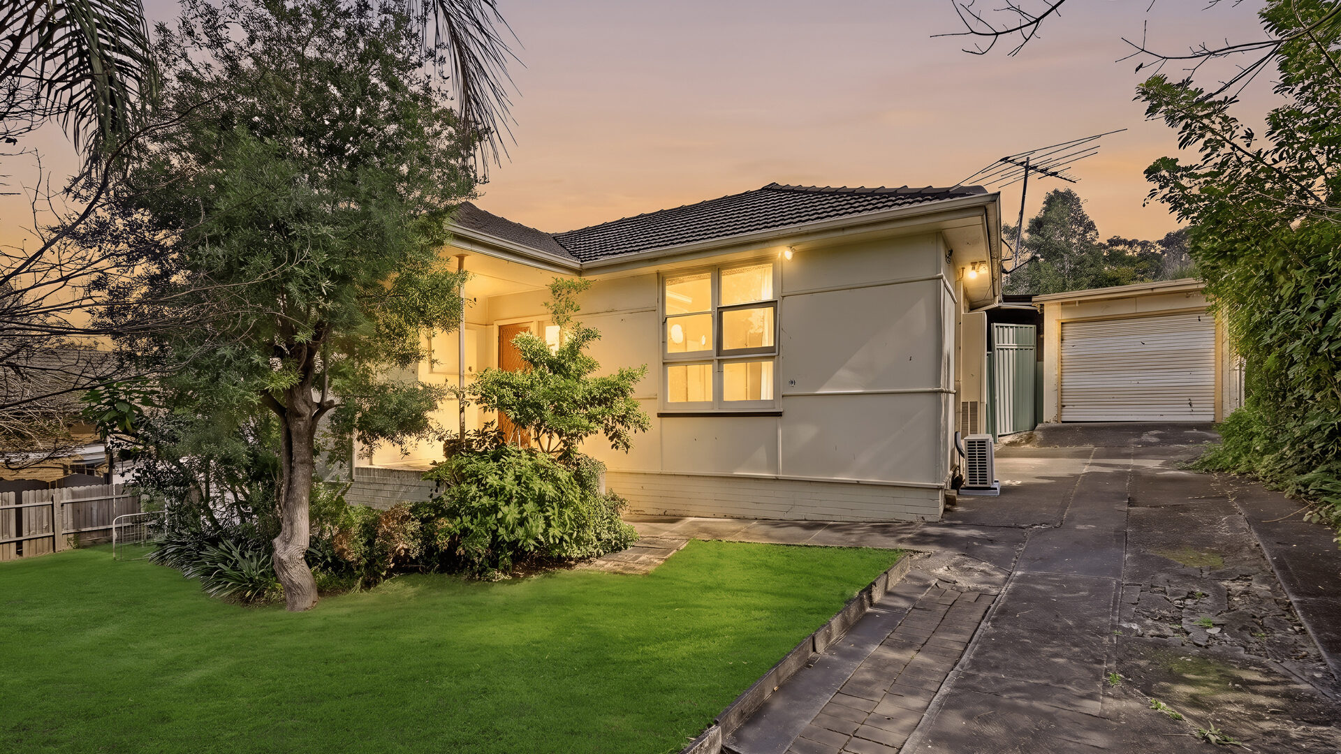 Sold - 10 Croxon Crescent - New Property in Lalor Park - Real Estate by Peter Sutherland