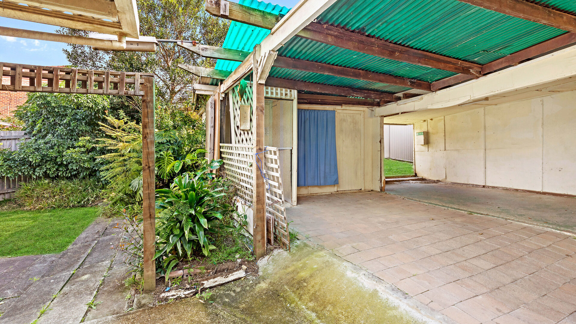 Sold - 10 Croxon Crescent - New Property in Lalor Park - Real Estate by Peter Sutherland