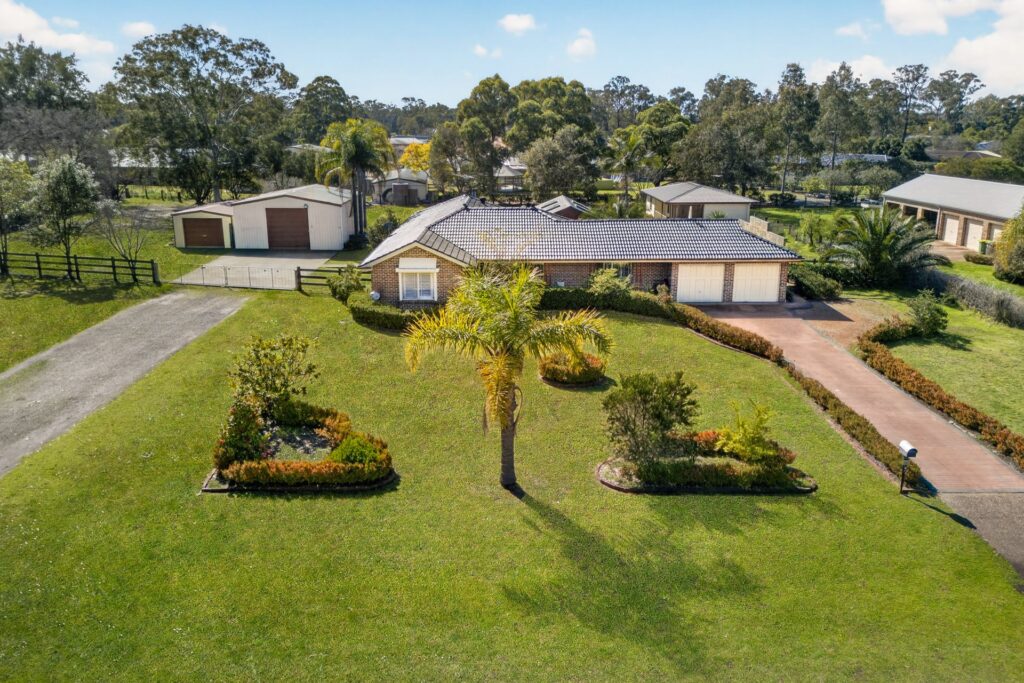 For Sale - 20 Nicholson Place - New Property in Windsor Downs - Real Estate by Greg Vincent