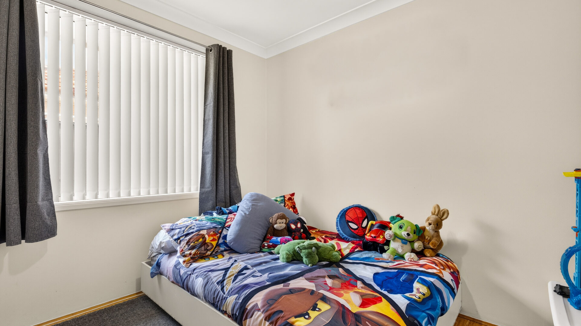 For Sale - 7 Mindona Way - New Property in Woodcroft - Real Estate by Sam Yazdi