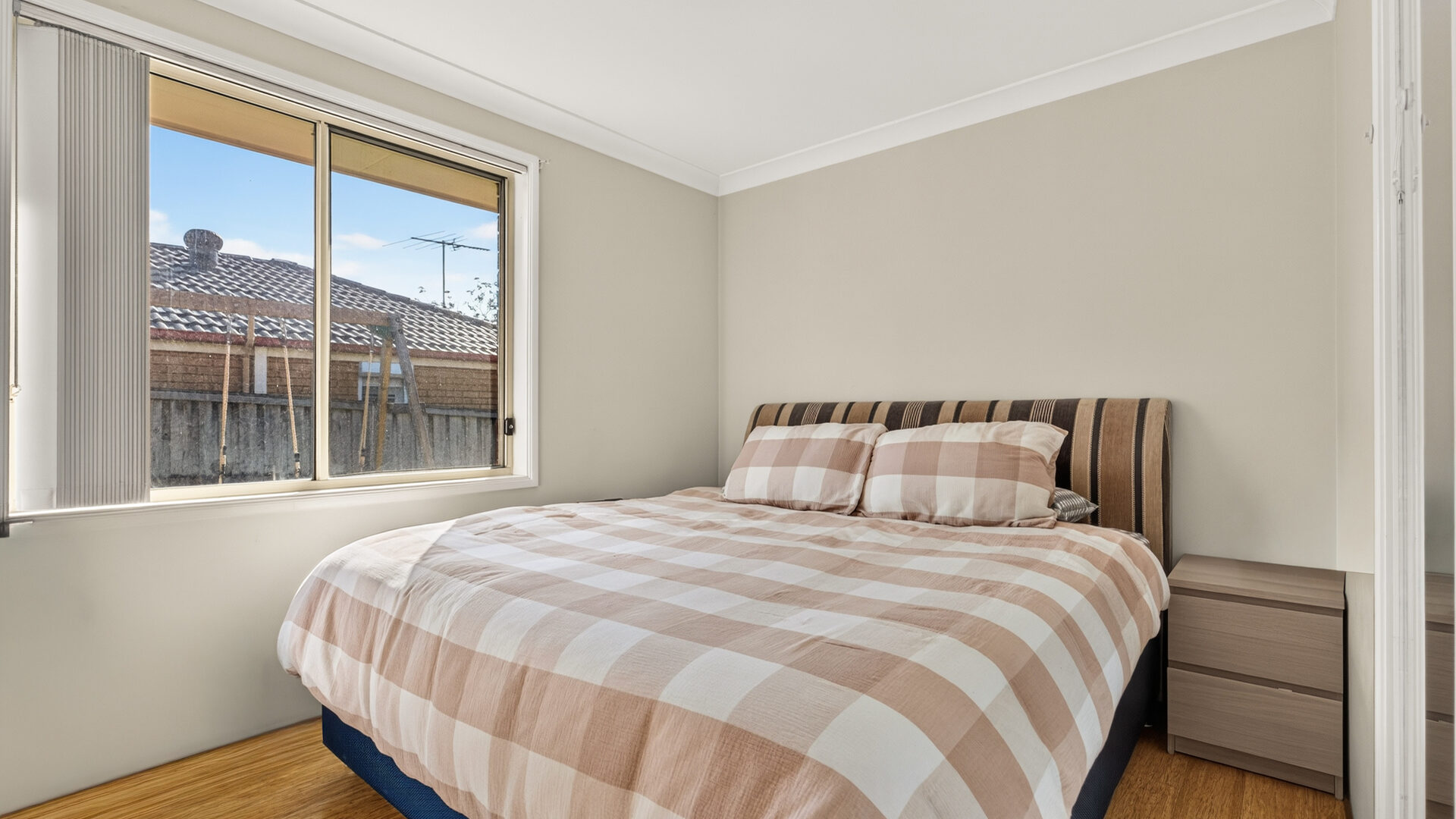 For Sale - 7 Mindona Way - New Property in Woodcroft - Real Estate by Sam Yazdi