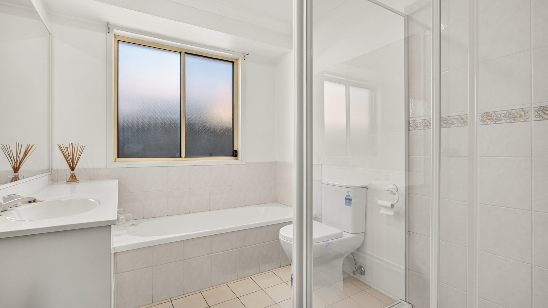 For Sale - 7 Mindona Way - New Property in Woodcroft - Real Estate by Sam Yazdi