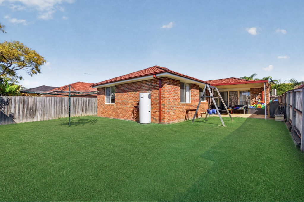 For Sale - 7 Mindona Way - New Property in Woodcroft - Real Estate by Sam Yazdi