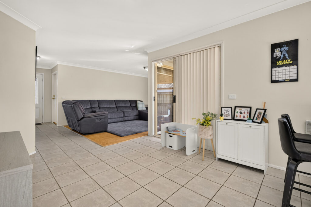 For Sale - 7 Mindona Way - New Property in Woodcroft - Real Estate by Sam Yazdi
