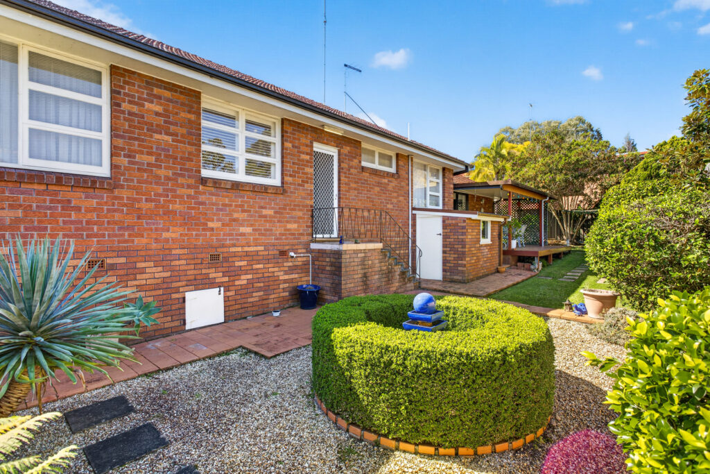 Sold - 10 Lawndale Avenue - New Property in North Rocks - Real Estate by Sandra Aquilina
