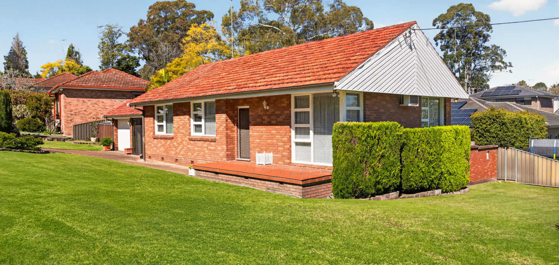 Auction - 10 Lawndale Avenue - New Property in North Rocks - Real Estate by Sandra Aquilina