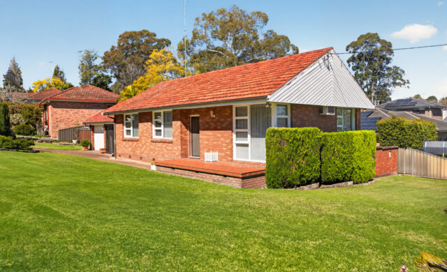 Auction - 10 Lawndale Avenue - New Property in North Rocks - Real Estate by Sandra Aquilina