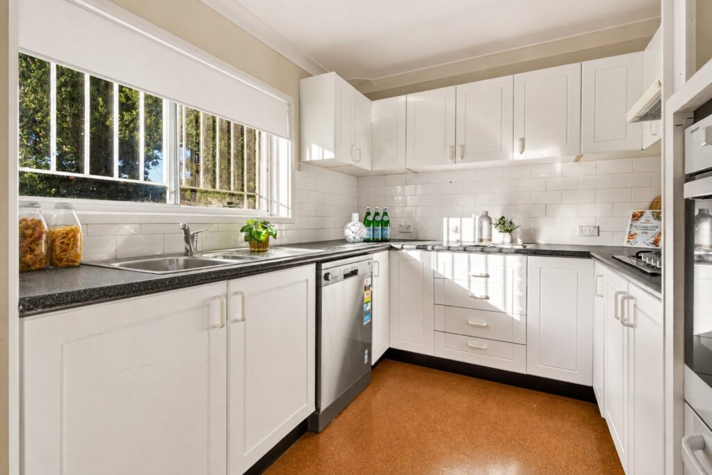 Sold - 37 Perry Street - New Property in Dundas Valley - Real Estate by Stephen Mina