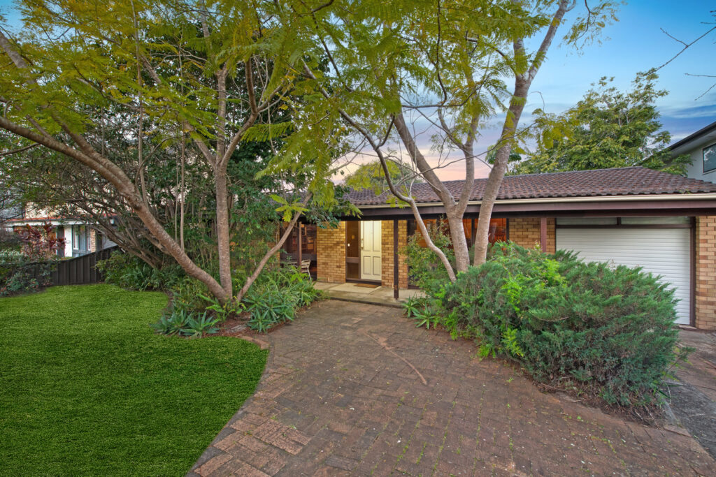 Sold - 23 Merinda Avenue - New Property in Baulkham Hills - Real Estate by Leopold Metz