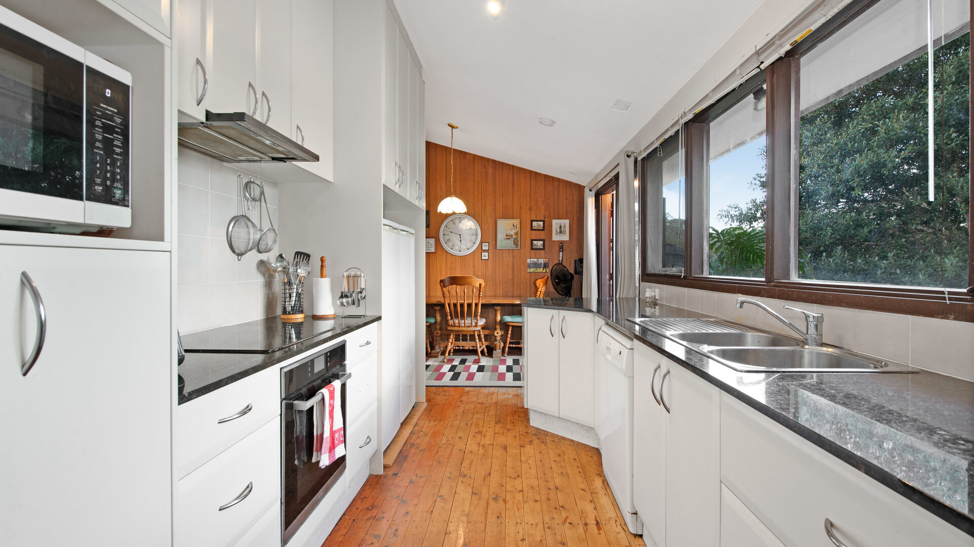 Sold - 23 Merinda Avenue - New Property in Baulkham Hills - Real Estate by Leopold Metz