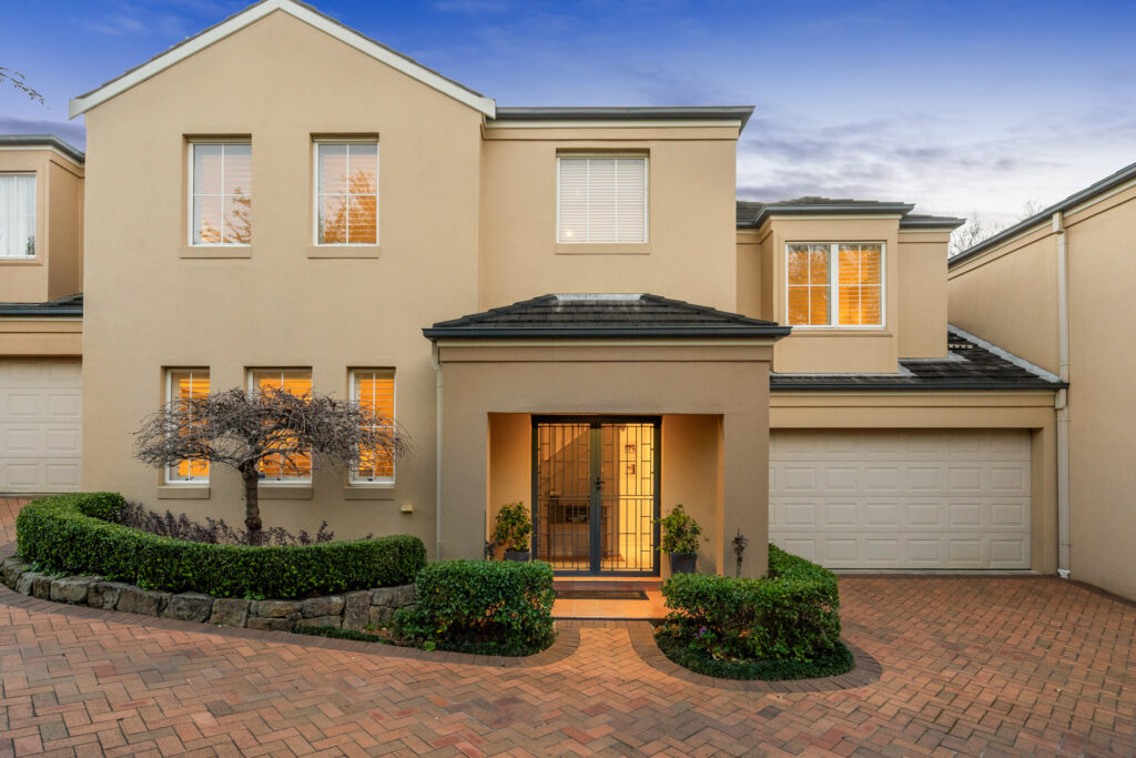 Auction - 3/36 Francis Street - New Property in Castle Hill - Real Estate by Peter Pokorny