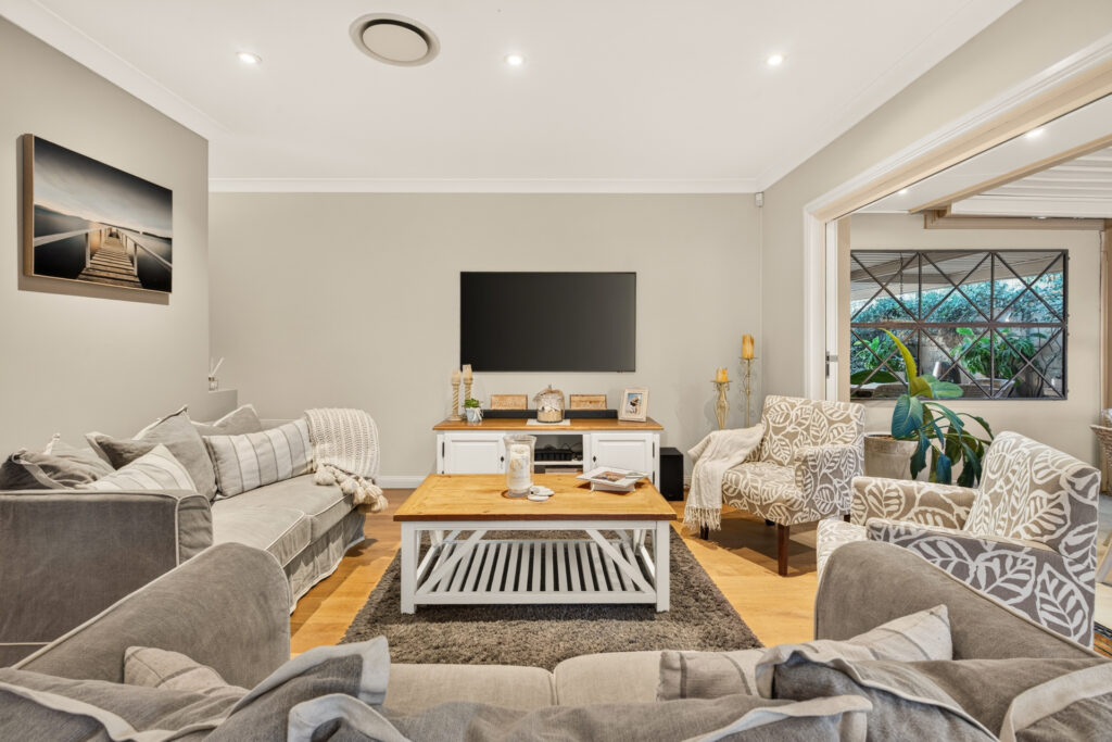 Auction - 3/36 Francis Street - New Property in Castle Hill - Real Estate by Peter Pokorny