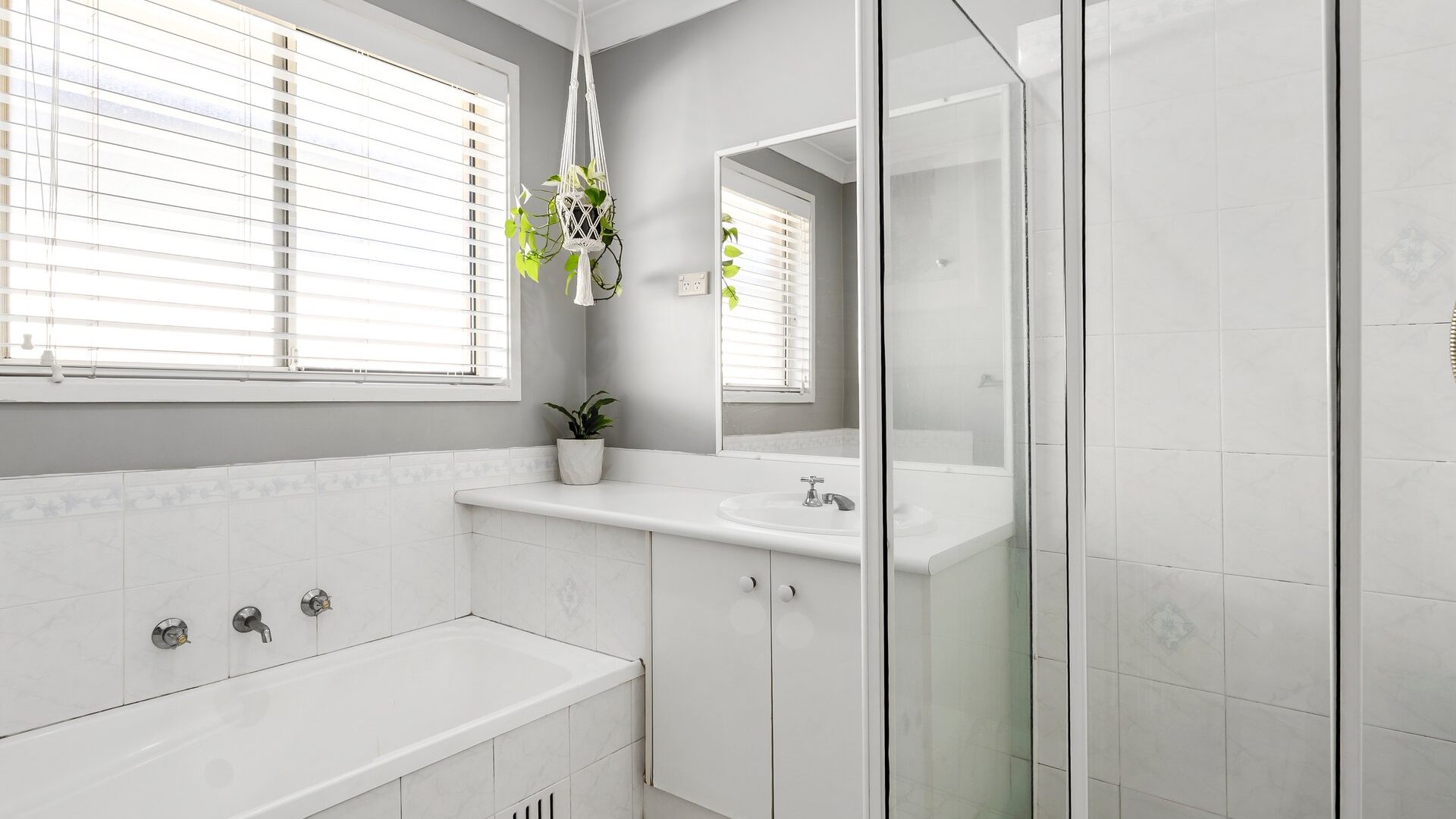 For Sale - 27 Sunderland Crescent - New Property in Bligh Park - Real Estate by Ziggy Parsonson