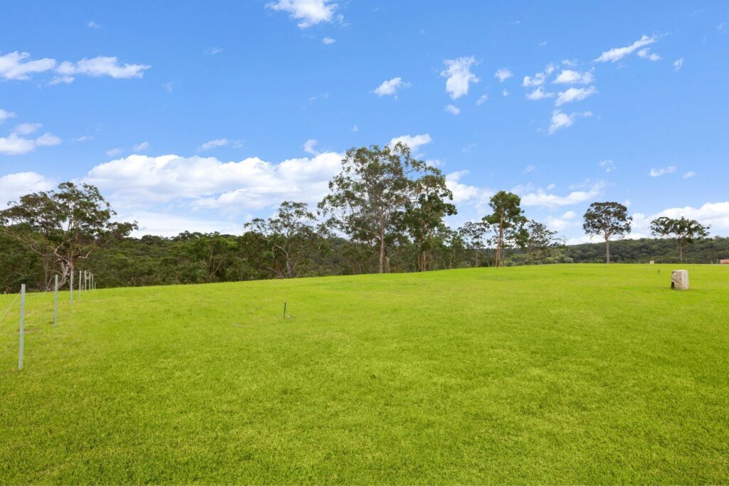 Auction - 8 Bloodwood Place - New Property in Kenthurst - Real Estate by Louis Stapleton
