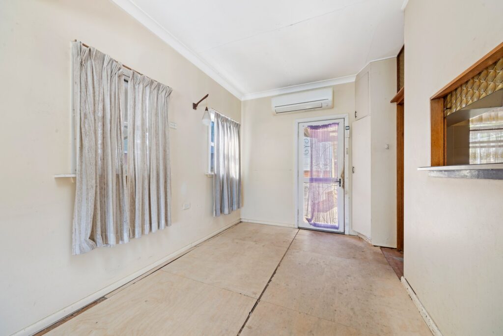 For Sale - 35 Carole Street - New Property in Seven Hills - Real Estate by Joel Hollings
