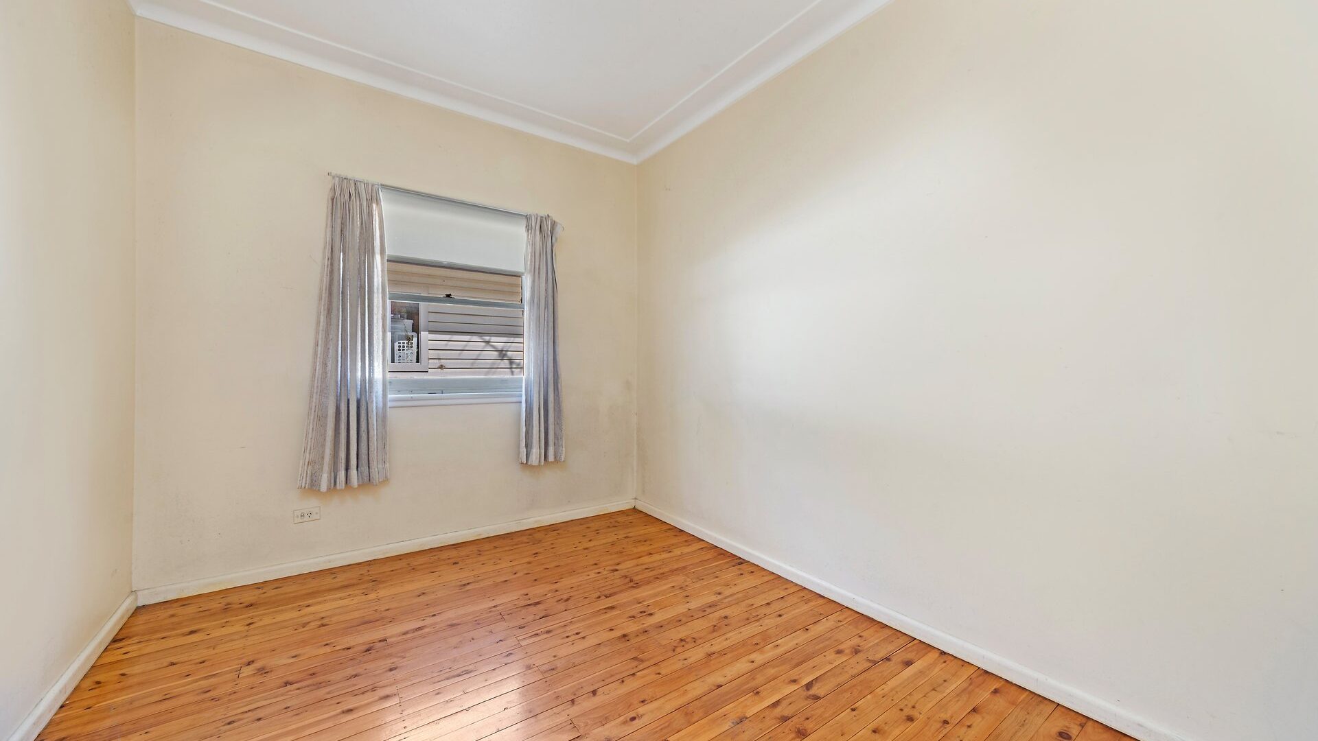 For Sale - 35 Carole Street - New Property in Seven Hills - Real Estate by Joel Hollings