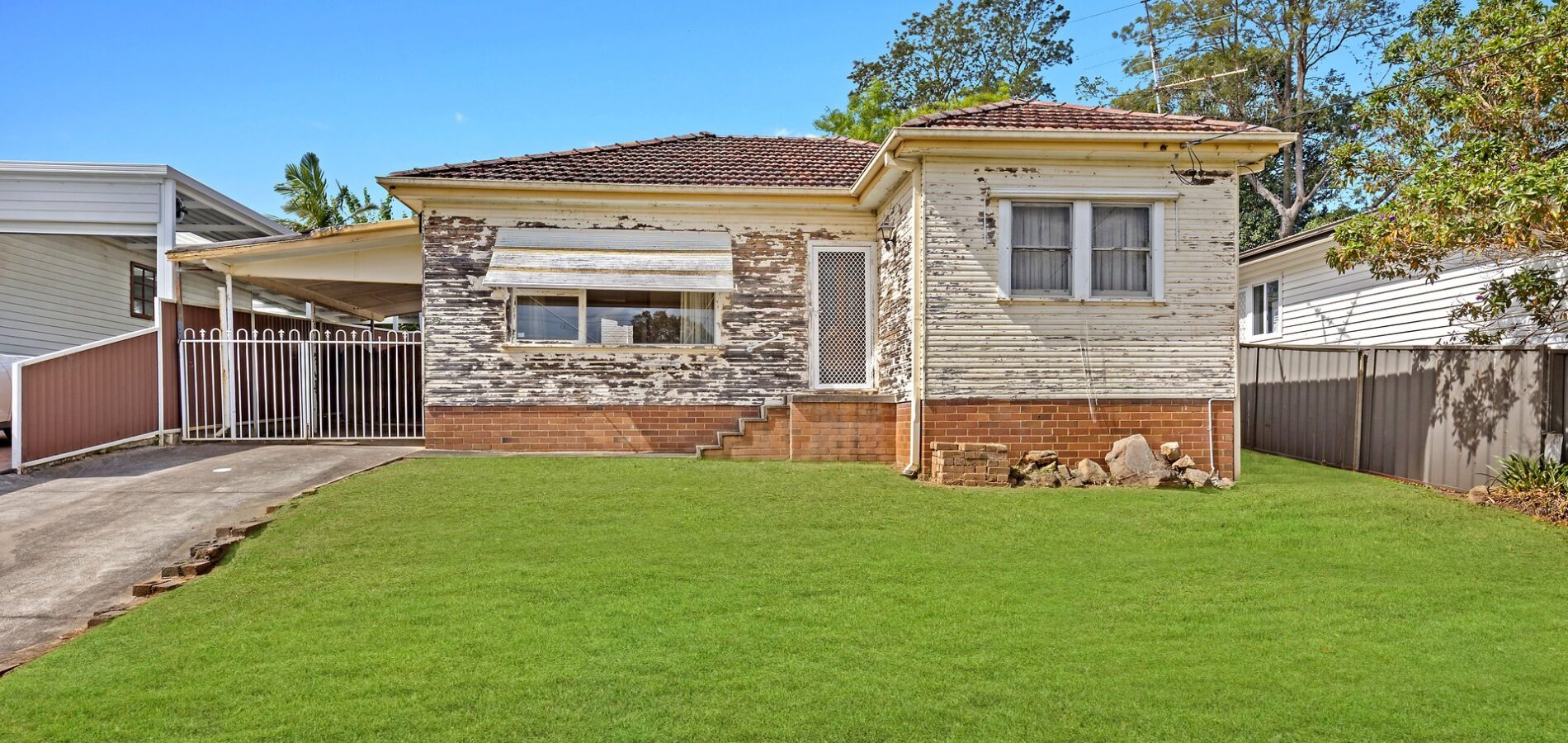 For Sale - 35 Carole Street - New Property in Seven Hills - Real Estate by Joel Hollings