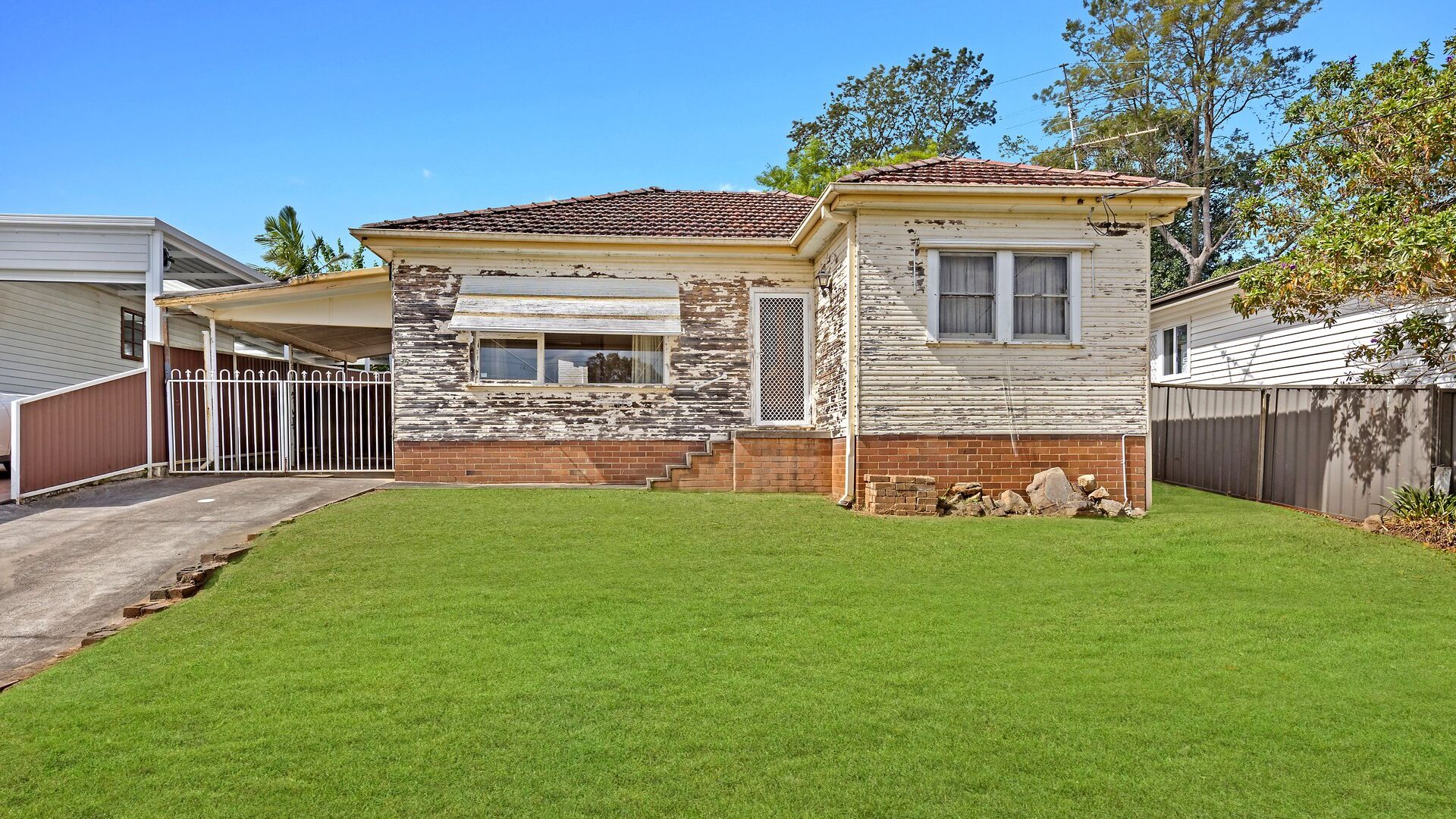 For Sale - 35 Carole Street - New Property in Seven Hills - Real Estate by Joel Hollings