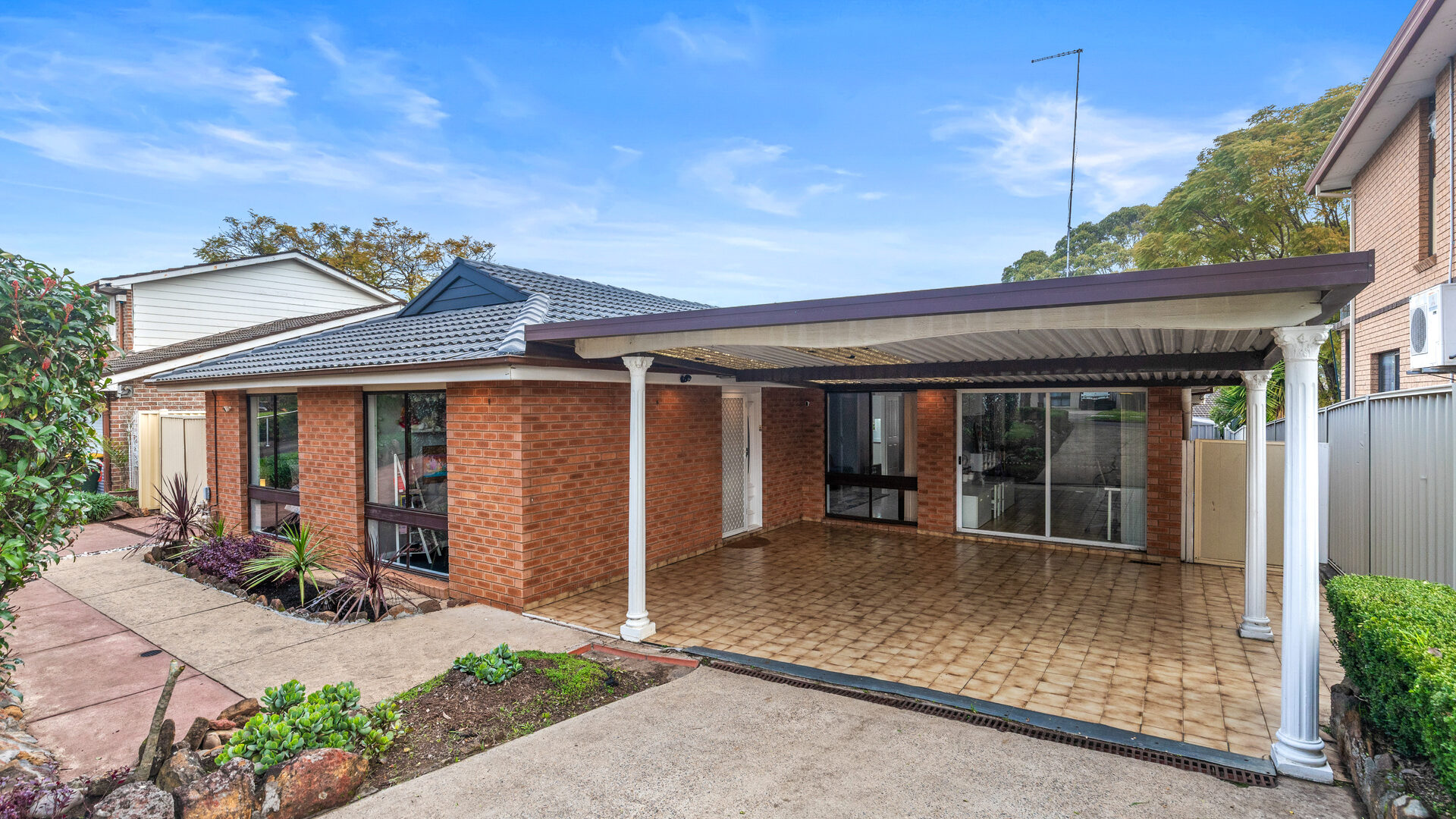 For Sale - 28 Wellesley Crescent - New Property in Kings Park - Real Estate by Cindy Luu
