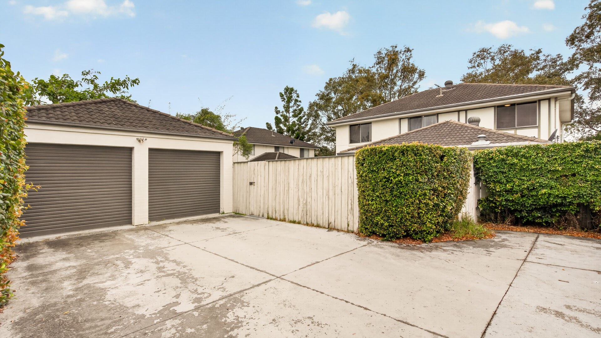 For Sale - 8 Centella Street - New Property in Woodcroft - Real Estate by Sam Yazdi
