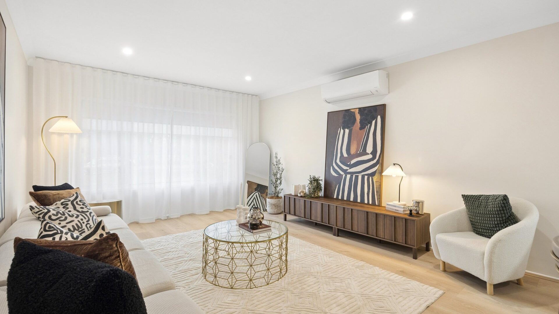 Auction - 14 Londonderry Road - New Property in Hobartville - Real Estate by Yuri Cattaneo