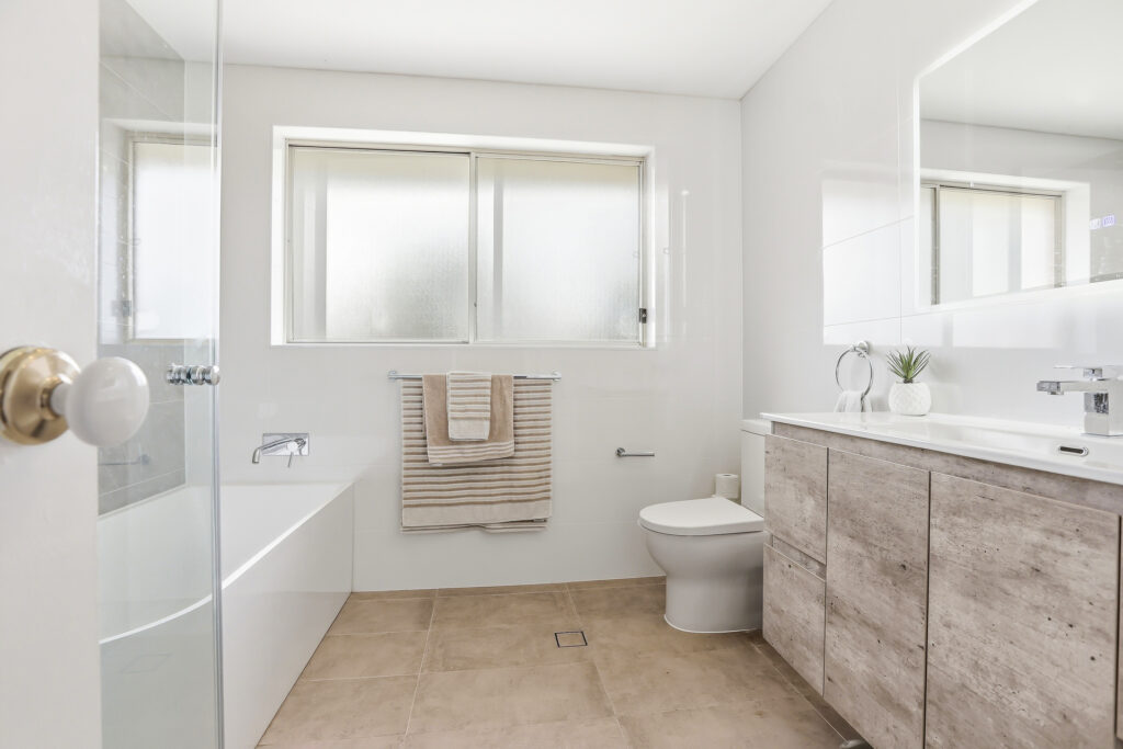 For Sale - 7 Burrinjuck Drive - New Property in Woodcroft - Real Estate by Sam Yazdi