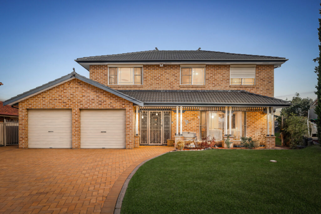 Auction - 34 Vermont Court - New Property in Seven Hills - Real Estate by Joel Hollings