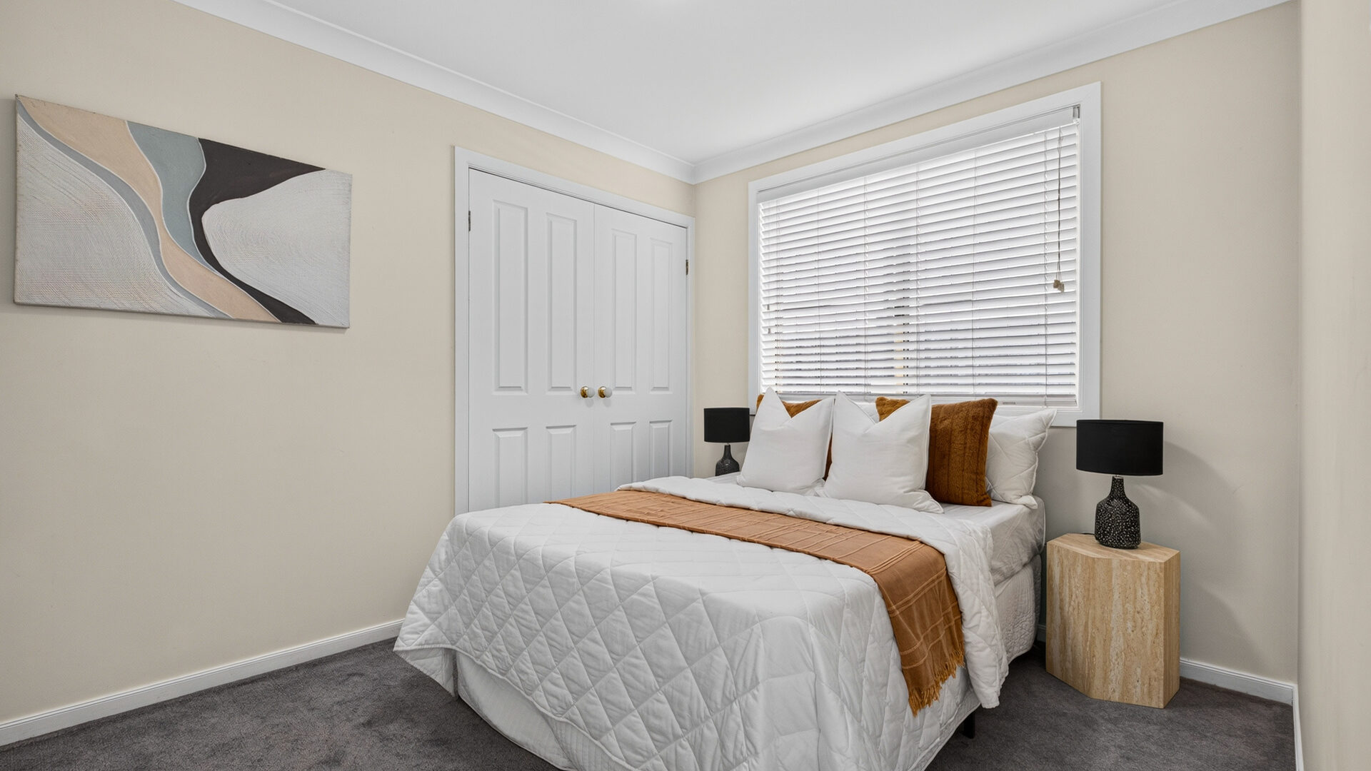Auction - 4 Crestview Drive - New Property in Glenwood - Real Estate by Kim McChlery