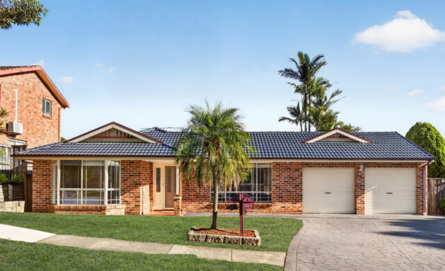 Auction - 4 Crestview Drive - New Property in Glenwood - Real Estate by Kim McChlery