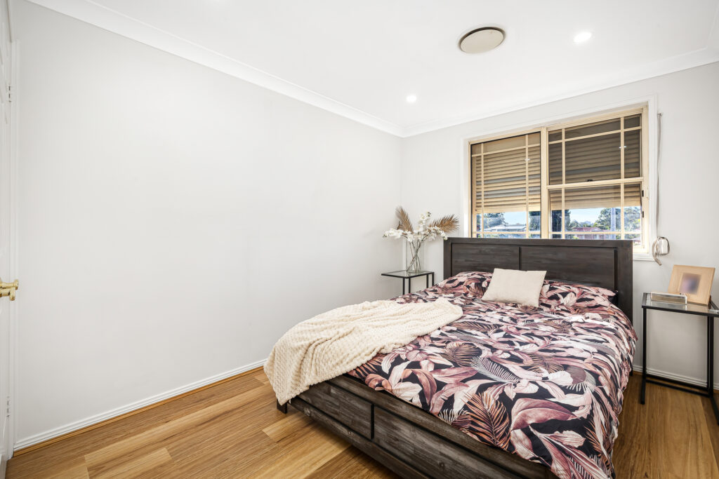 Auction - 34 Vermont Court - New Property in Seven Hills - Real Estate by Joel Hollings