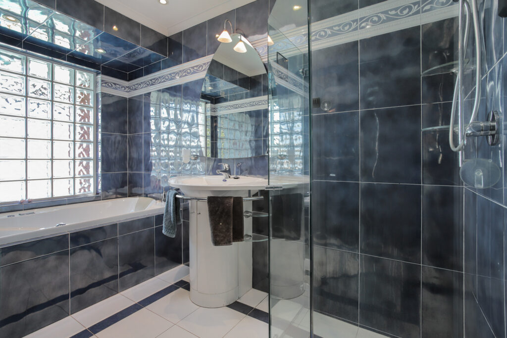 For Sale - 43 Solander Road - New Property in Kings Langley - Real Estate by Kim McChlery