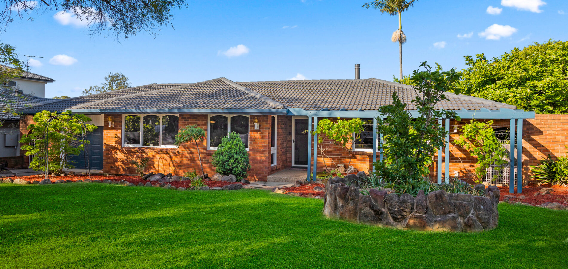 For Sale - 43 Solander Road - New Property in Kings Langley - Real Estate by Kim McChlery