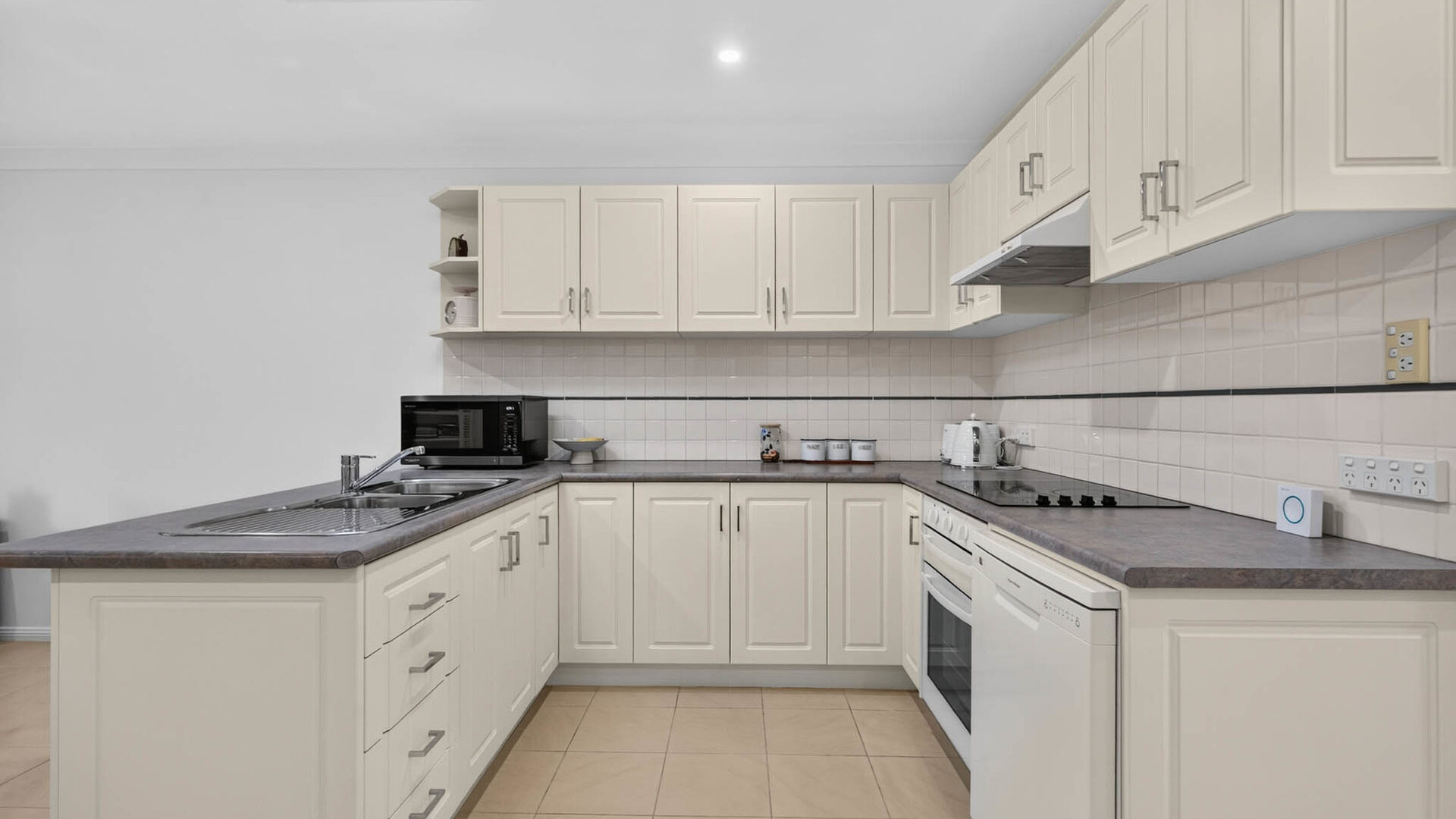 For Sale - 3/1 Joseph Street - New Property in Richmond - Real Estate by Yuri Cattaneo