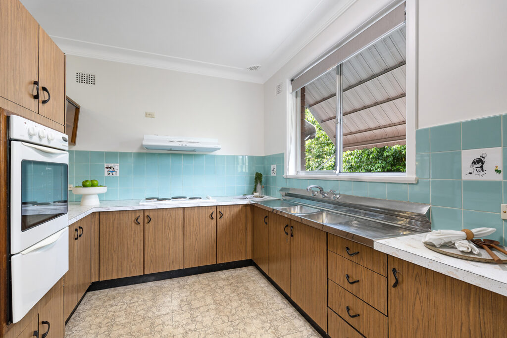 Auction - 20 Karril Avenue - New Property in Beecroft - Real Estate by Belinda Hill
