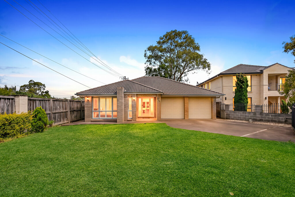 For Sale - 14 Correa Close - New Property in Woodcroft - Real Estate by Sam Yazdi