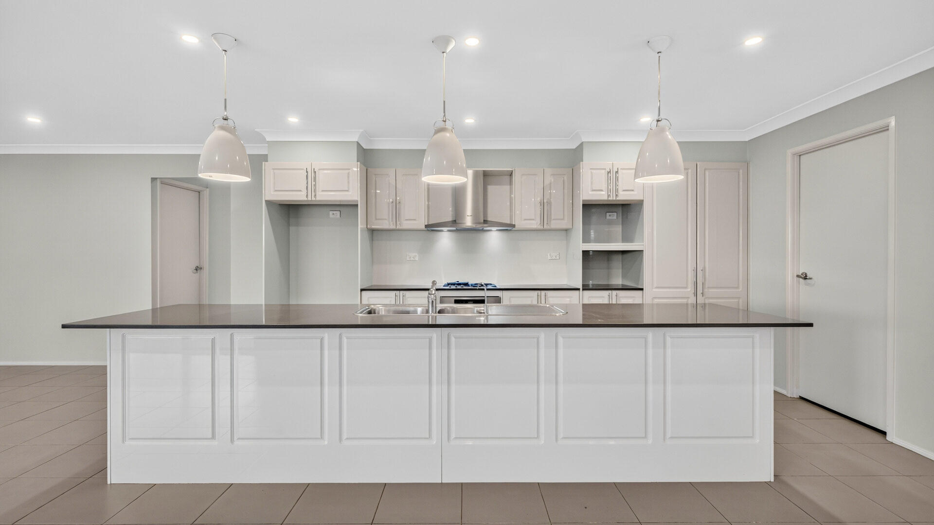 For Sale - 14 Correa Close - New Property in Woodcroft - Real Estate by Sam Yazdi