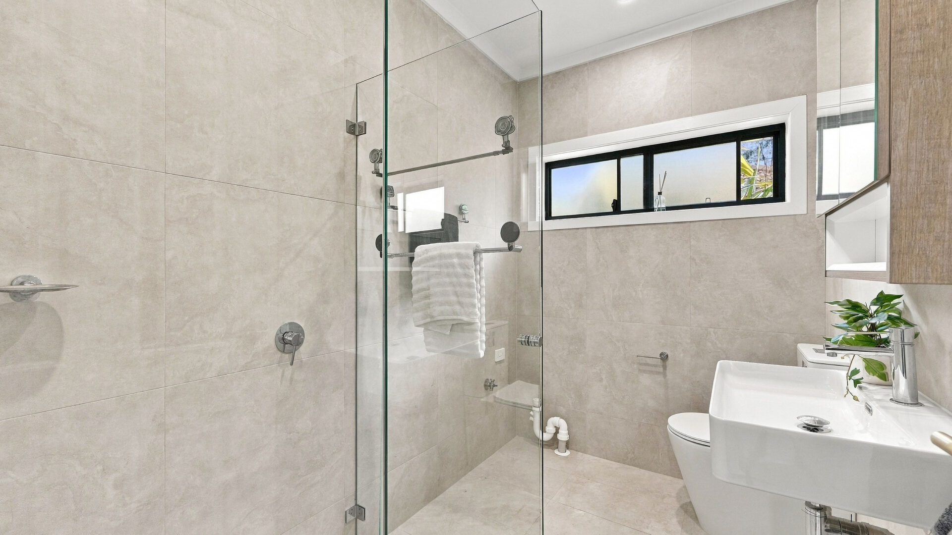 Auction - 22 Valley Road - New Property in Eastwood - Real Estate by Grace Zhang