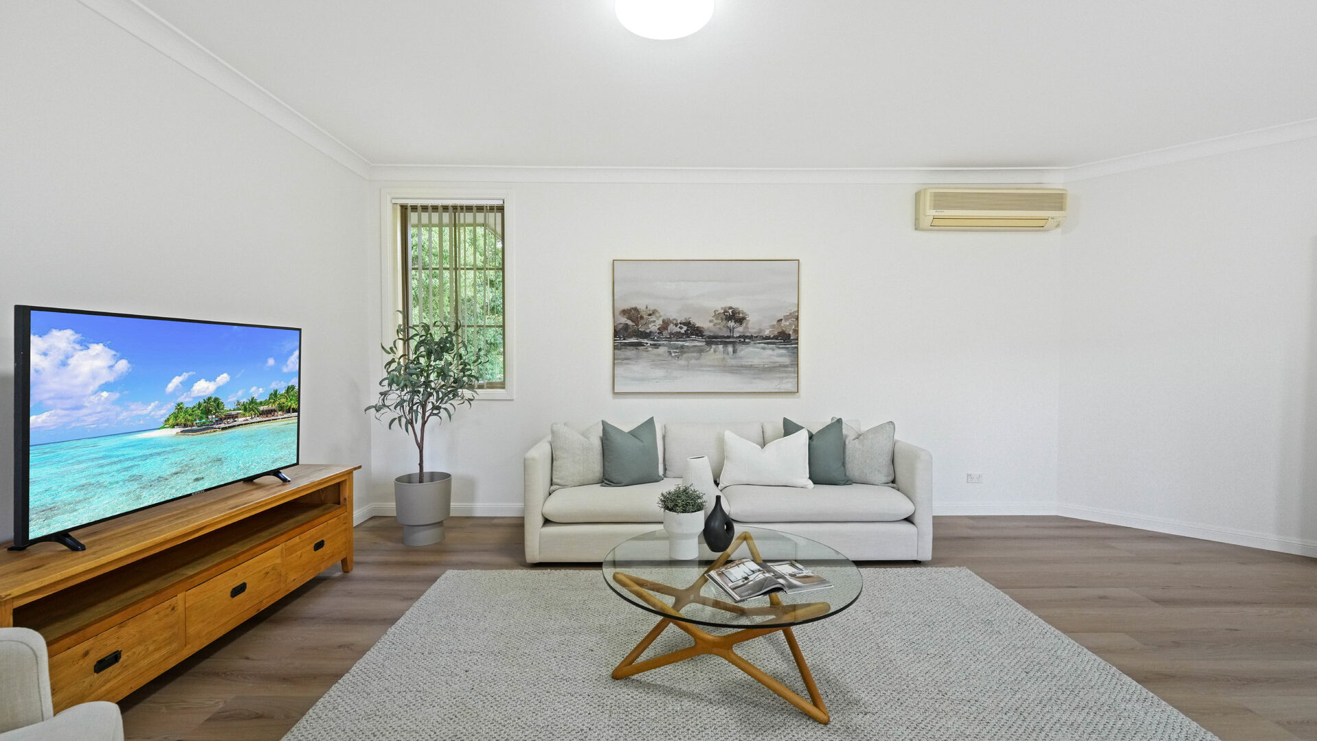 Auction - 1/16 Hillside Crescent - New Property in Epping - Real Estate by Betty Ockerlander