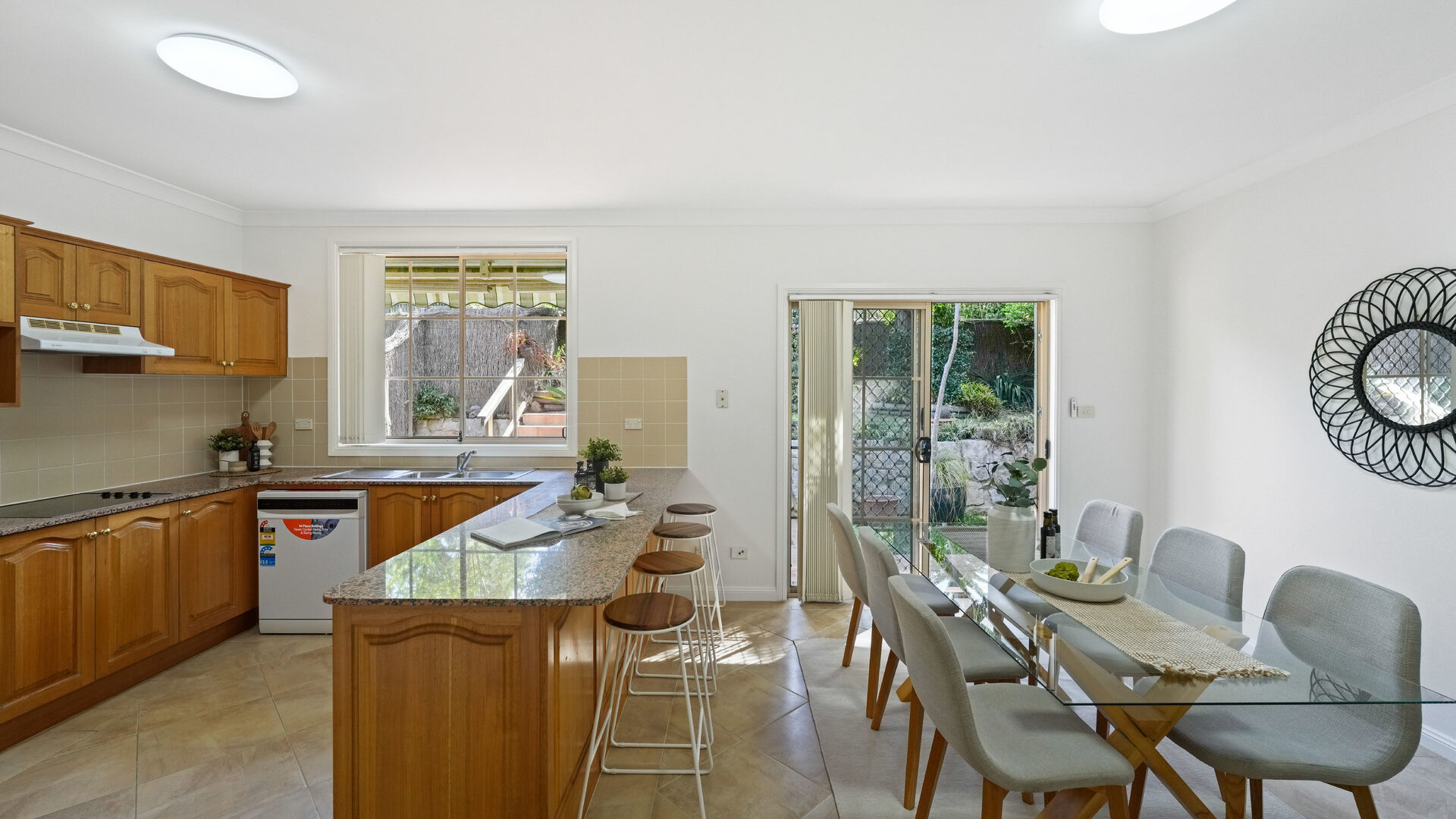 Auction - 1/16 Hillside Crescent - New Property in Epping - Real Estate by Betty Ockerlander