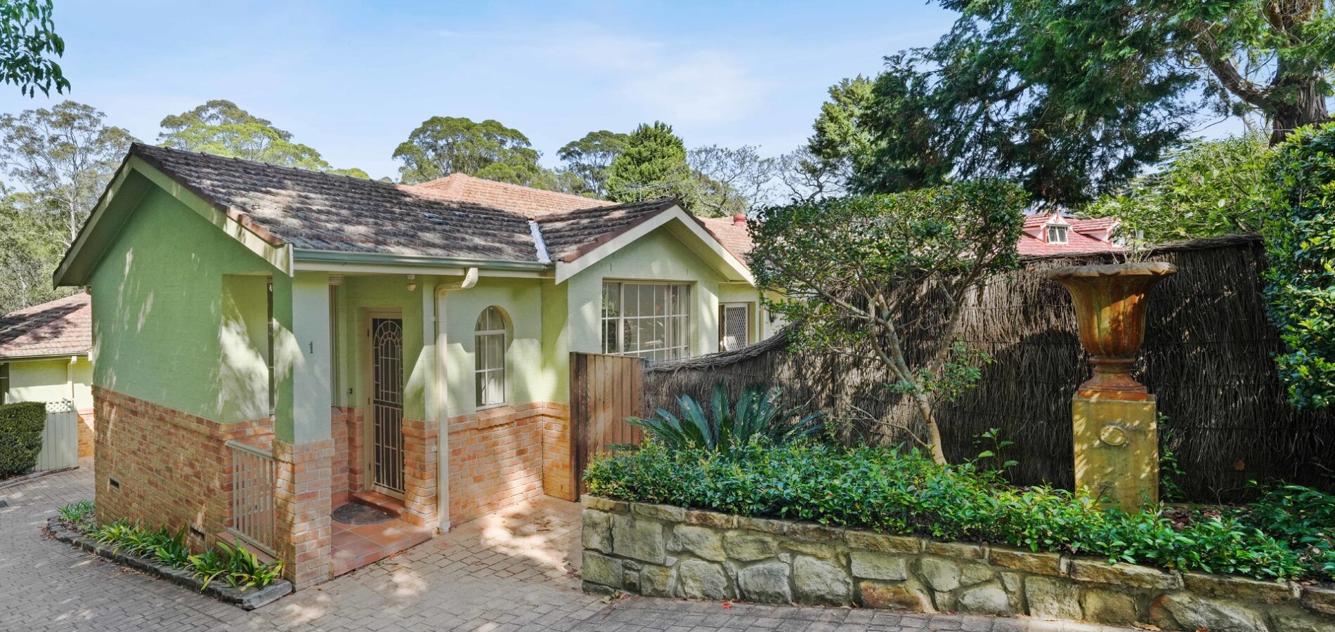 Auction - 1/16 Hillside Crescent - New Property in Epping - Real Estate by Betty Ockerlander